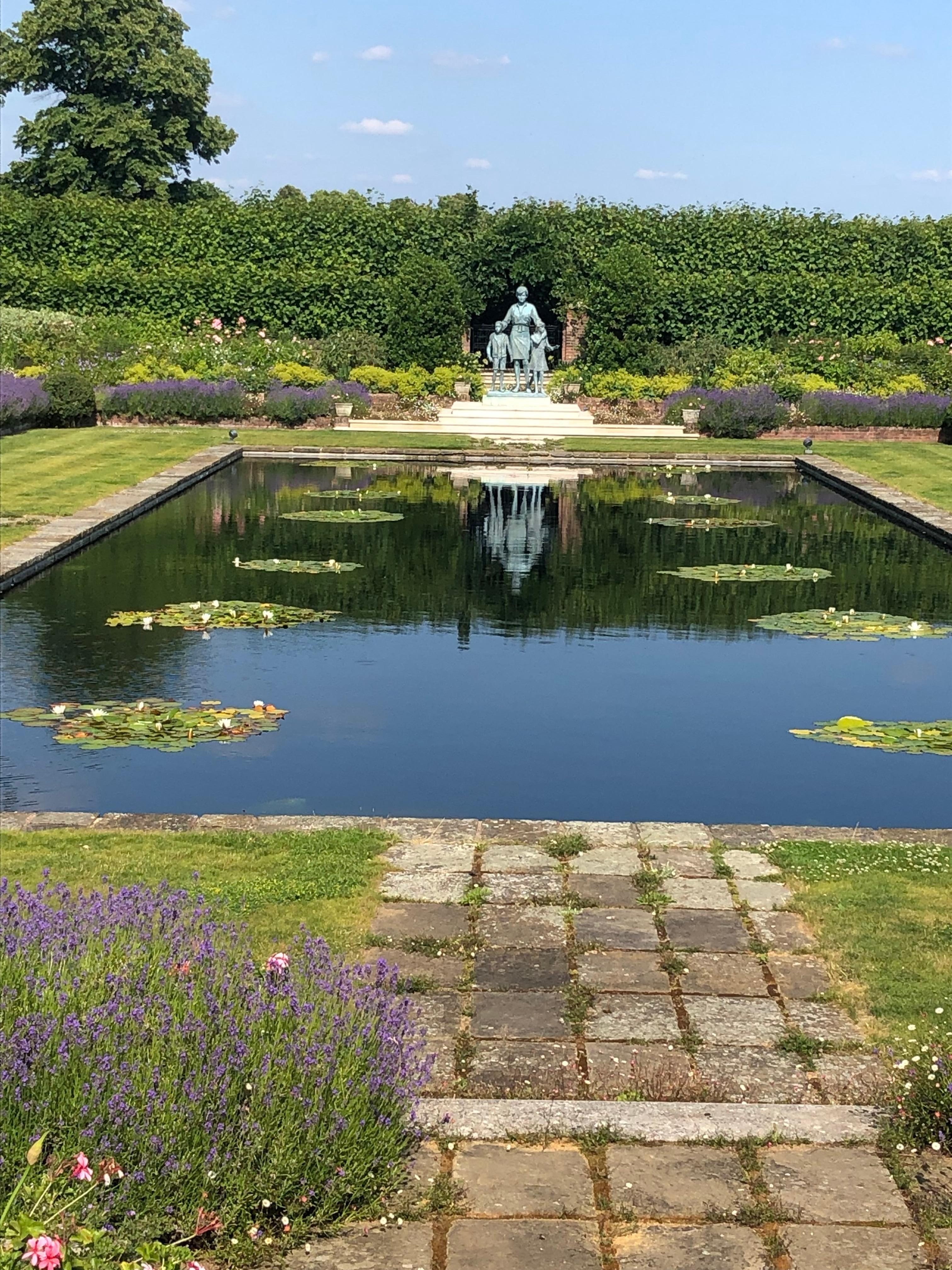 Diane Princess of Wales Kensington Palace gardens 