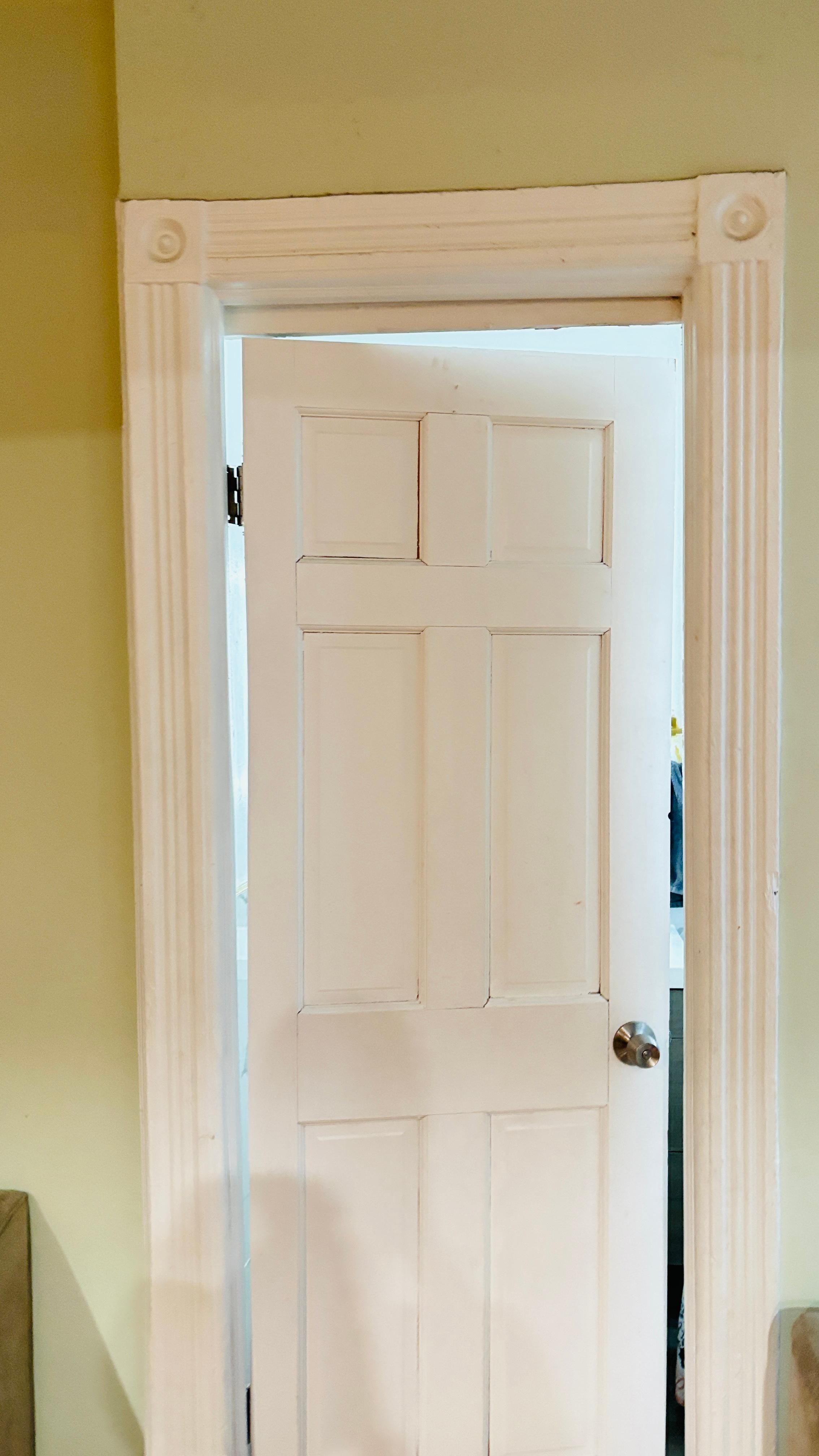 Bathroom gate was not closing properly. We had to lift and then close the gate. You can notice more gap from top in the picture