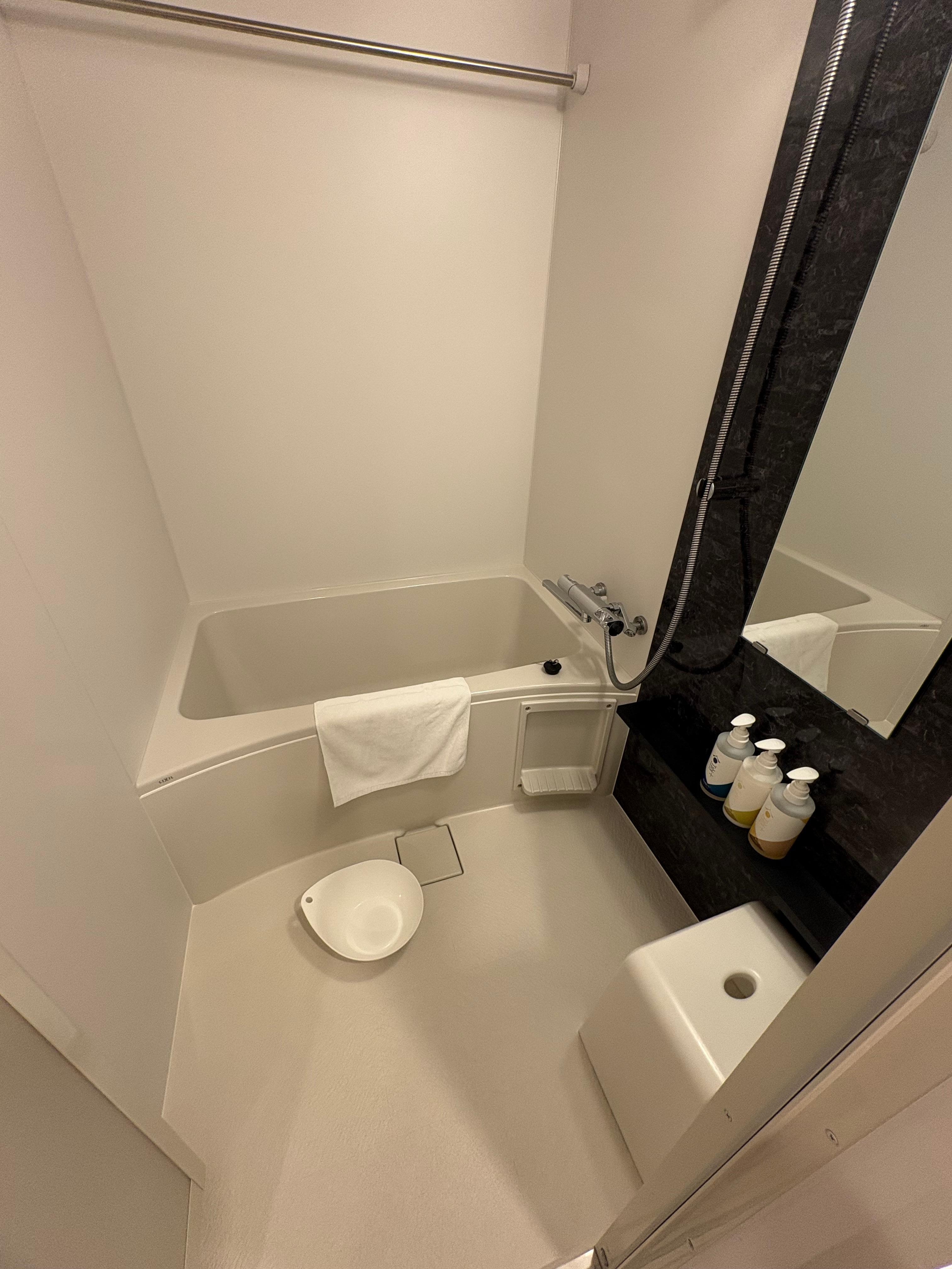 カビなし。清潔です。