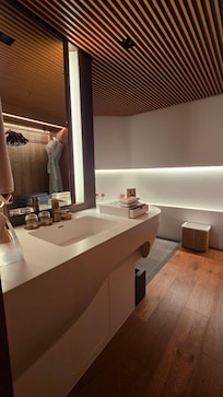Bath area