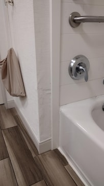 Poor repairs to tub/shower