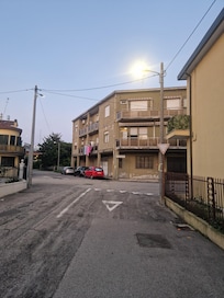 Ansicht aus der Seitenstraße