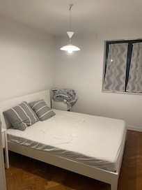 1 bedroom only with about queen sized bed