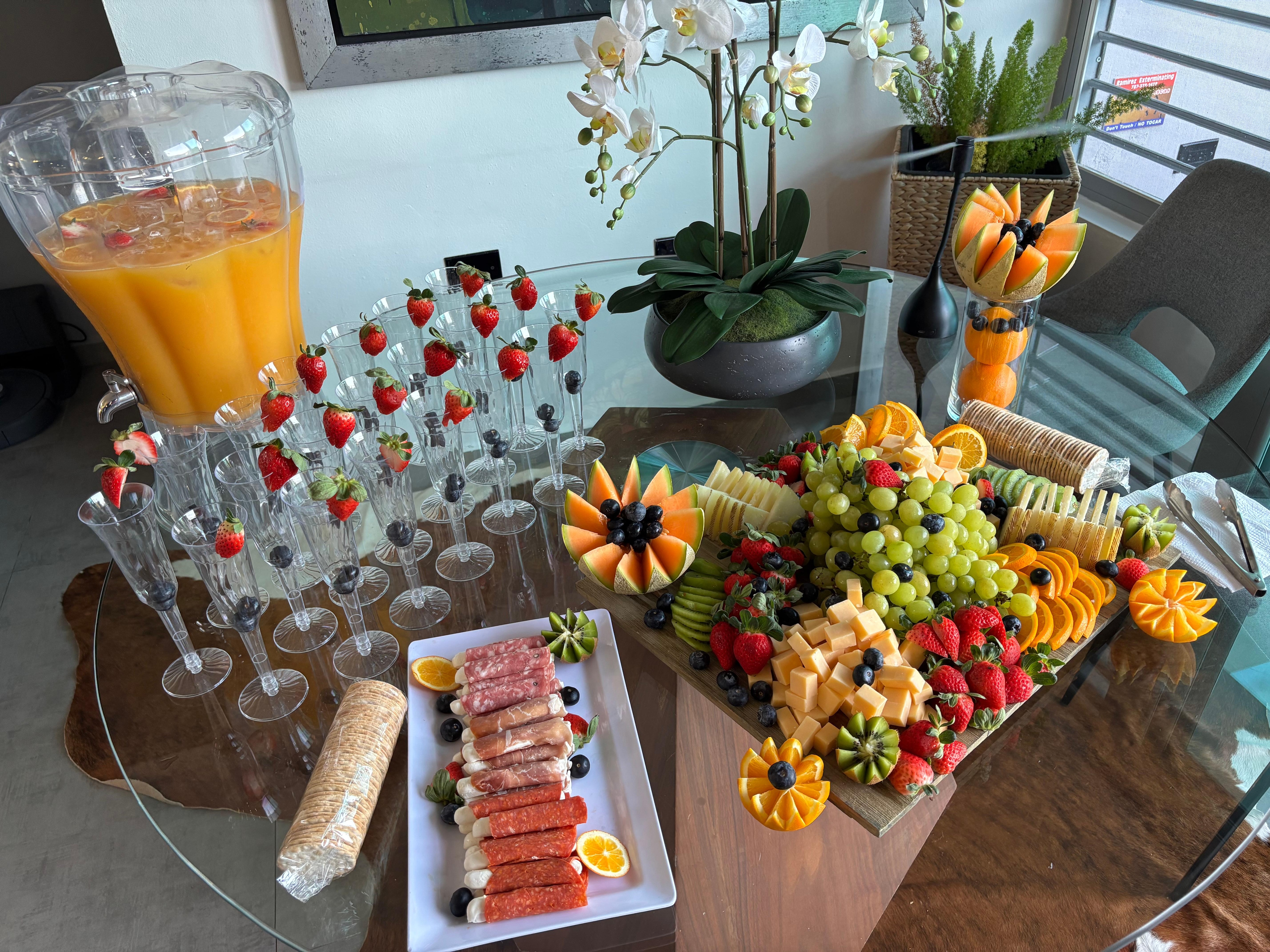 Activity coordinator, Chef and full service! 