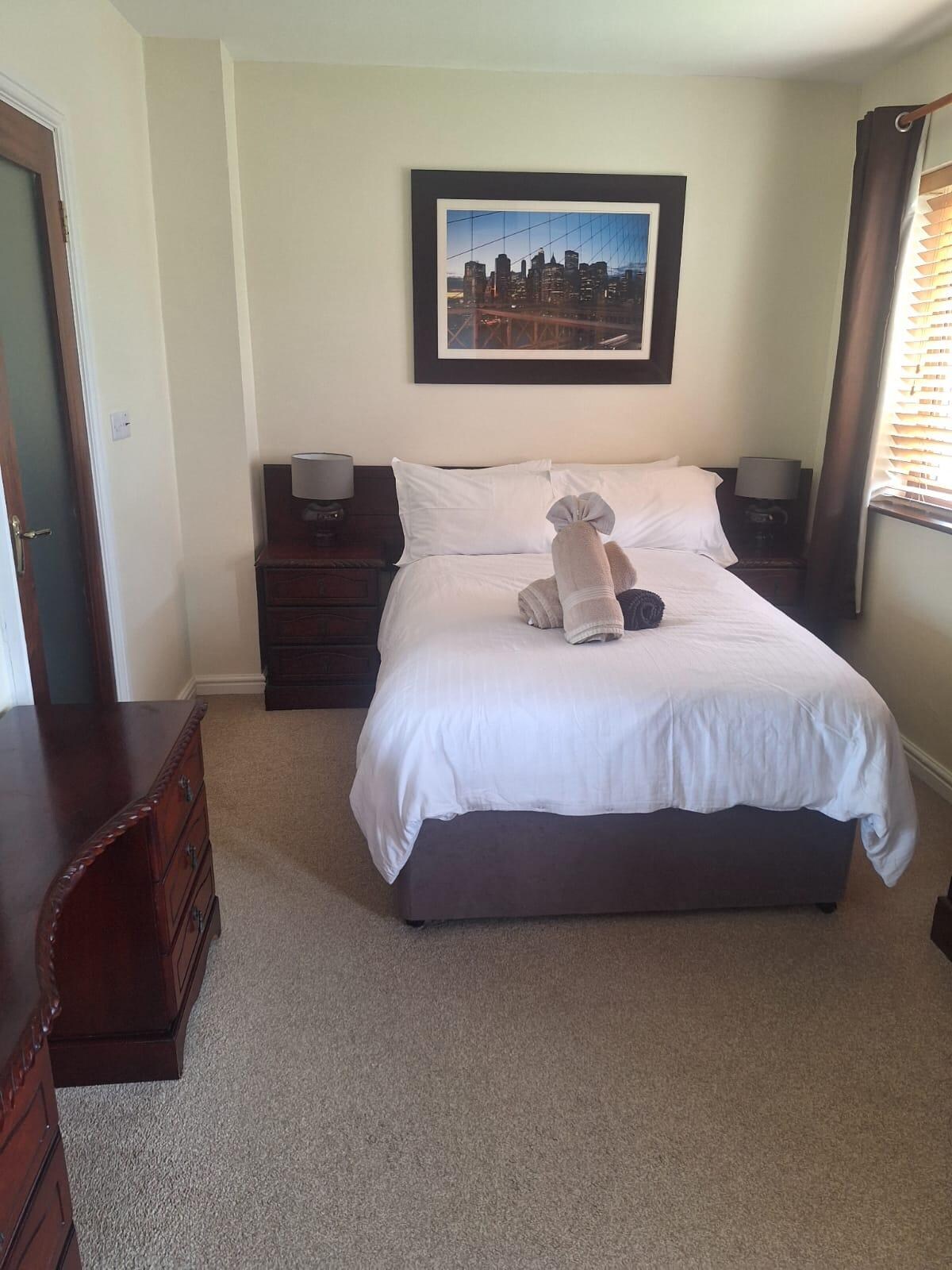 Schlafzimmer 1