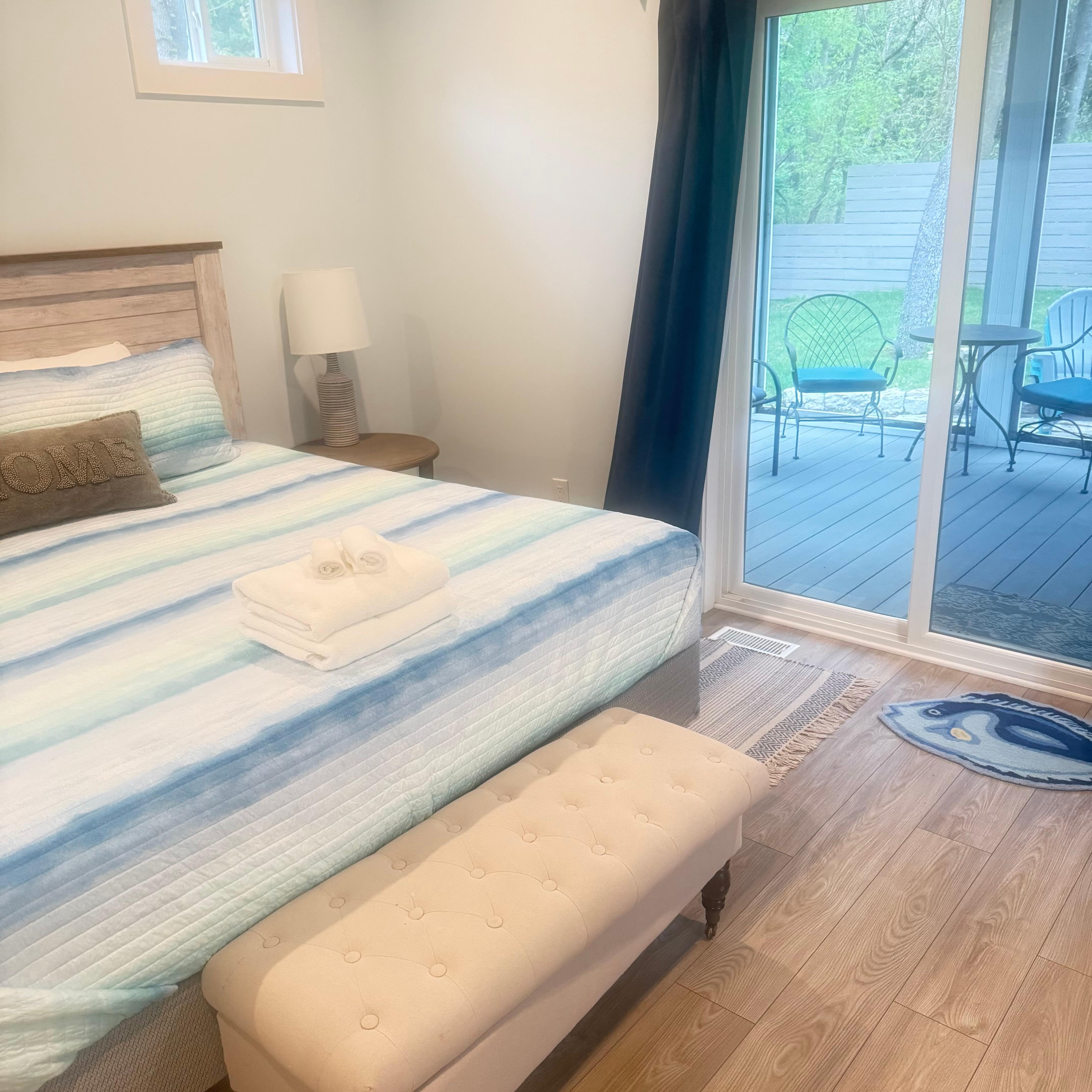 Beautiful main bedroom 