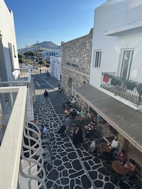 View from our balcony overlooking the whitewashed alley and shops! Beautiful!