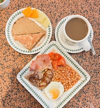 Full English Breakfast with additional food Perks