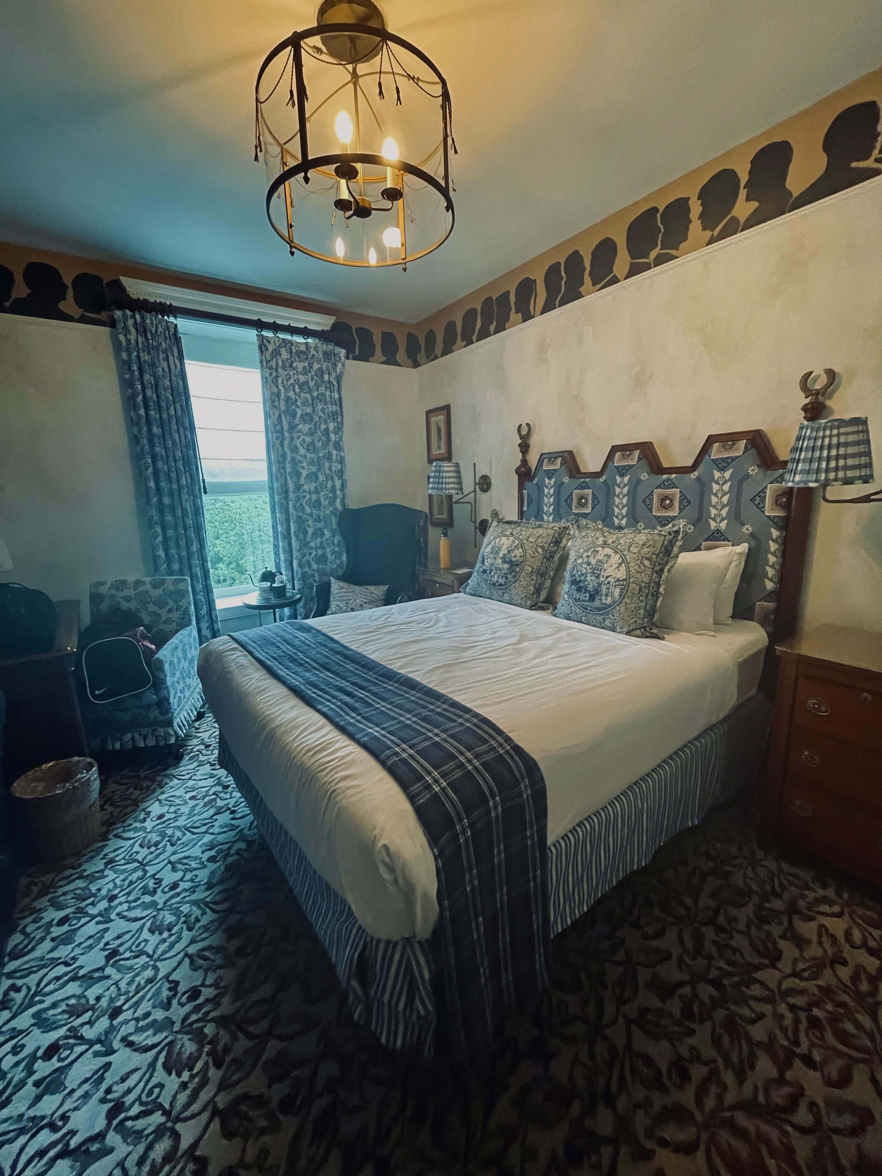 Small, but nice room. 