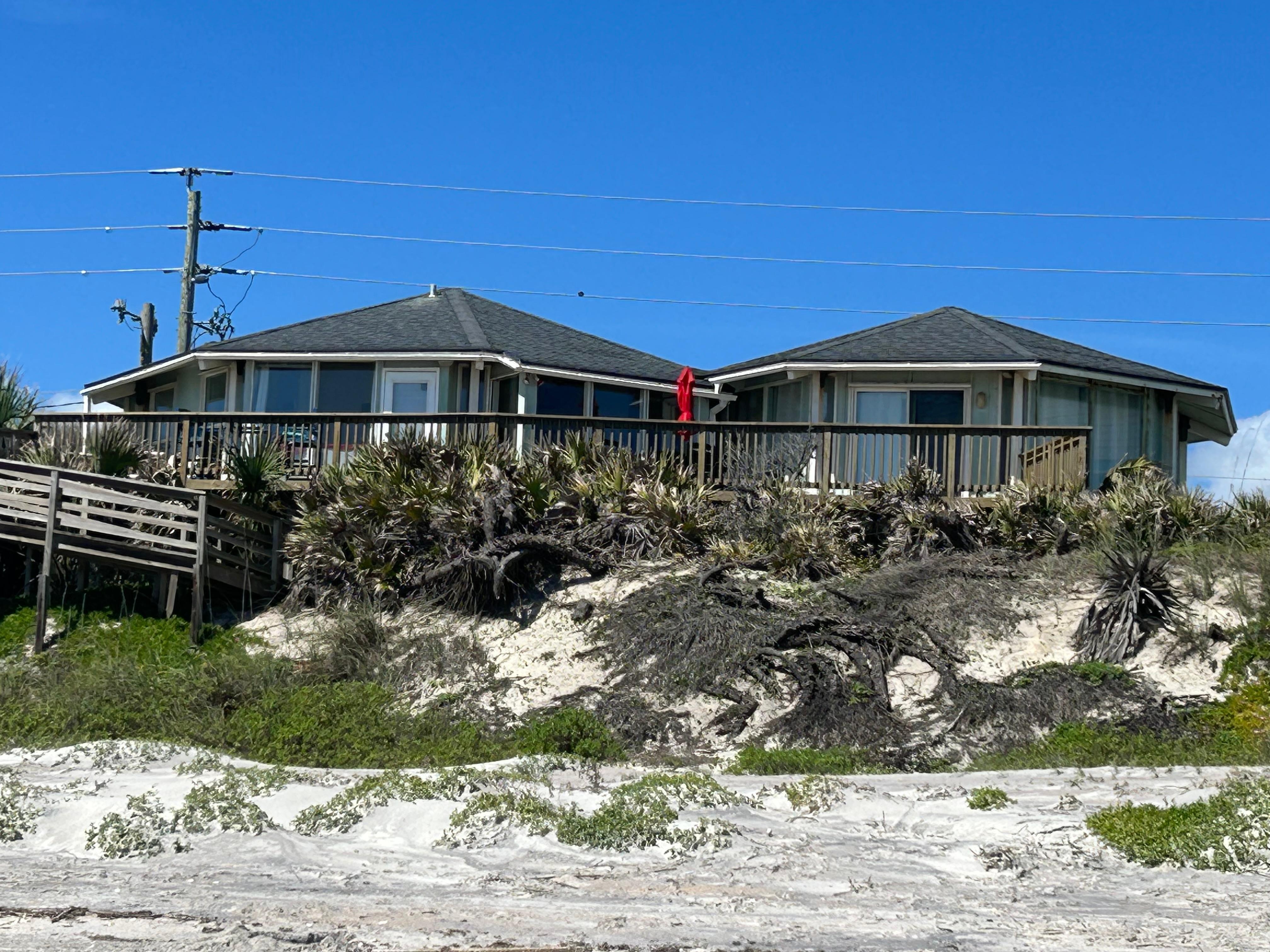 View back to the Octagon from beach!