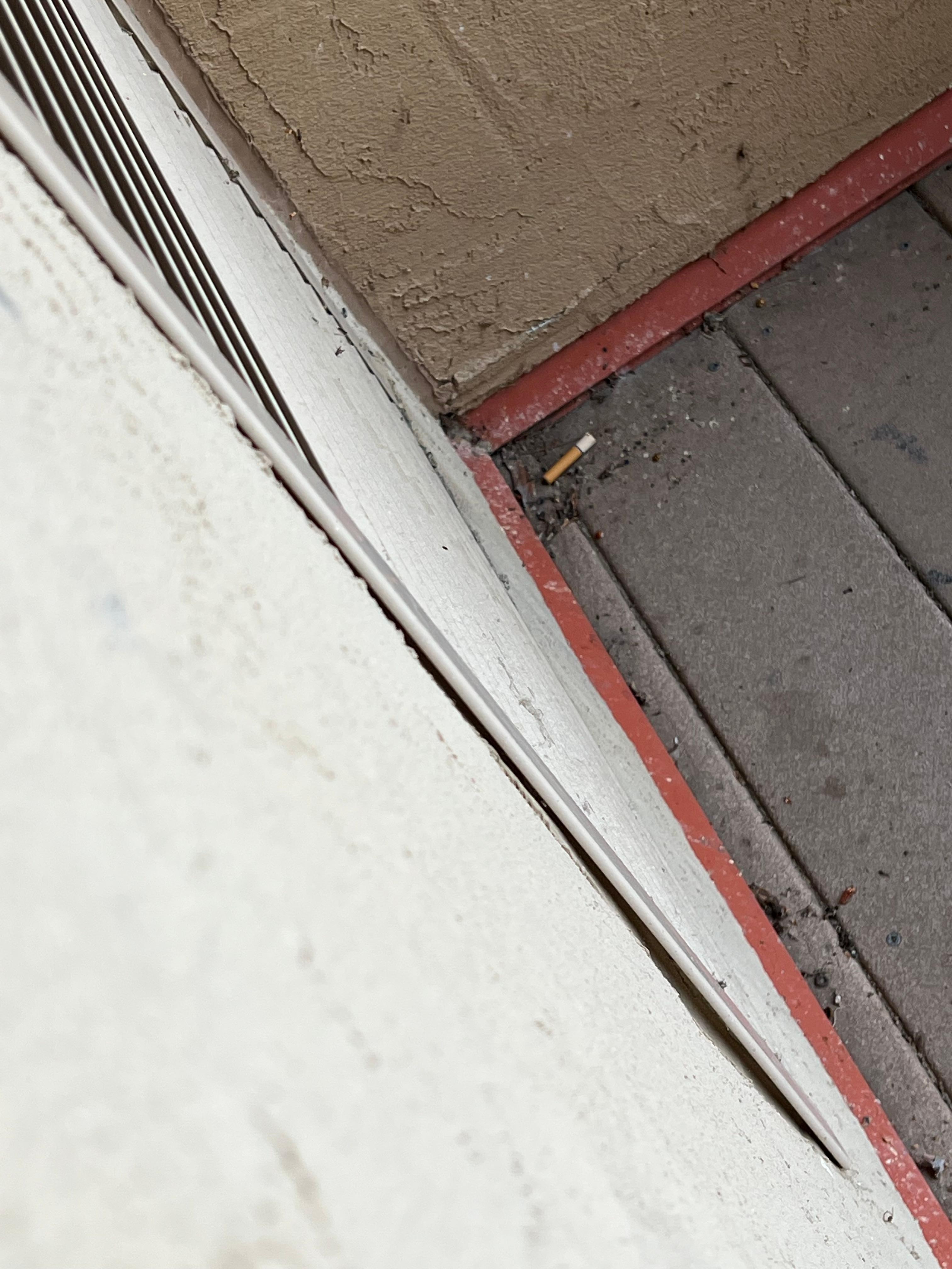 We don’t smoke but cigarette butts left on the balcony