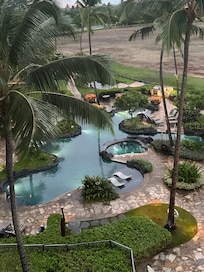 What a view! Loved standing out on the Lanai to watch the sunrise