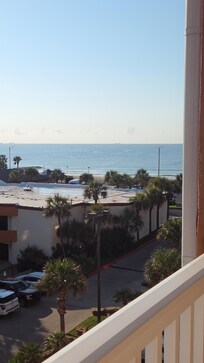 Picture from our rooms of the beach ⛱️