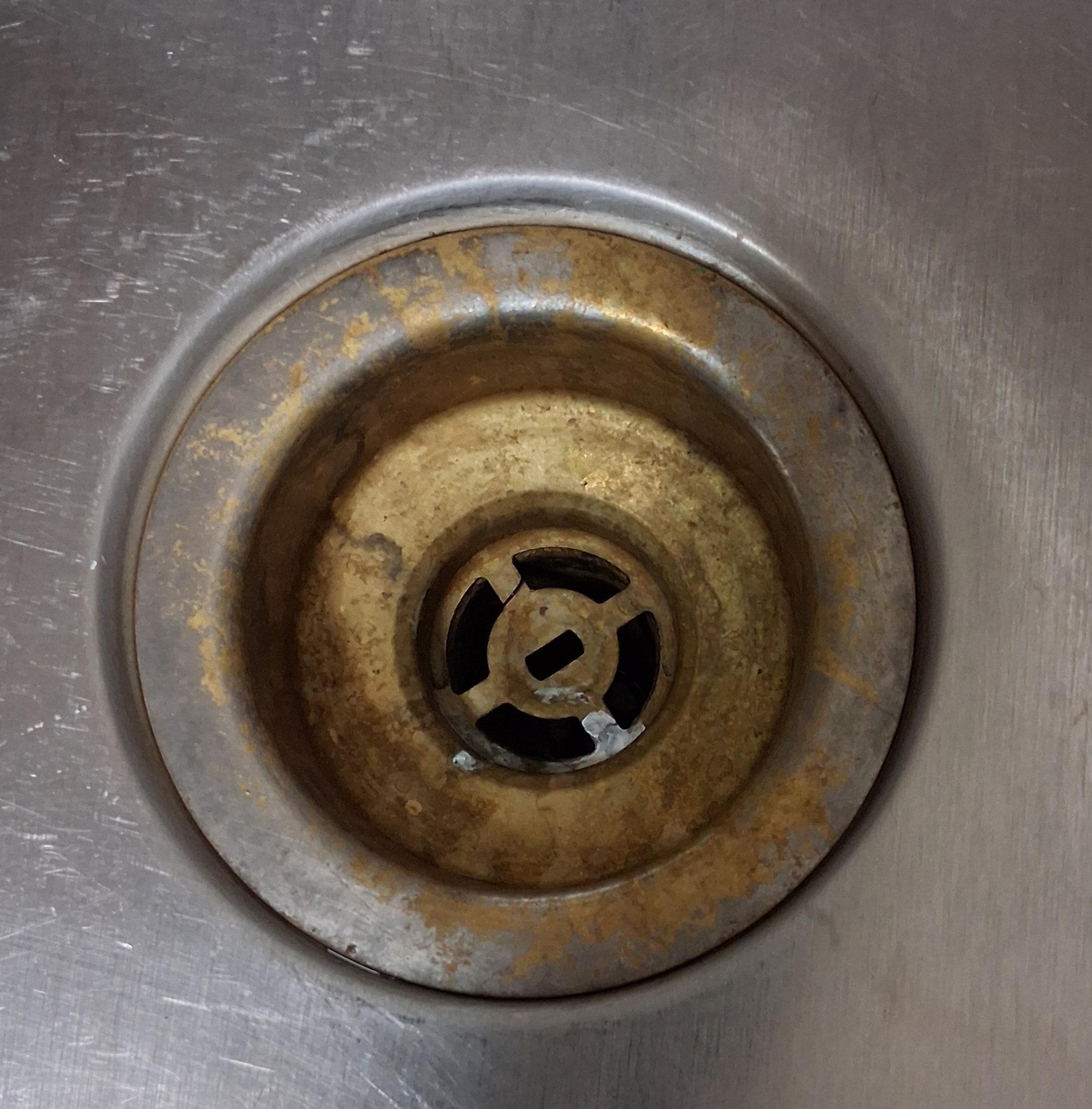 Rusted sink