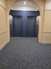 Room1314 Premium 1 Bedroom Apartment, includes pullout West Elm Sofa bed