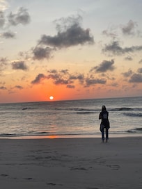 Up before dawn for sunrise; perfect mile walk and didnât have to pay for busy parking