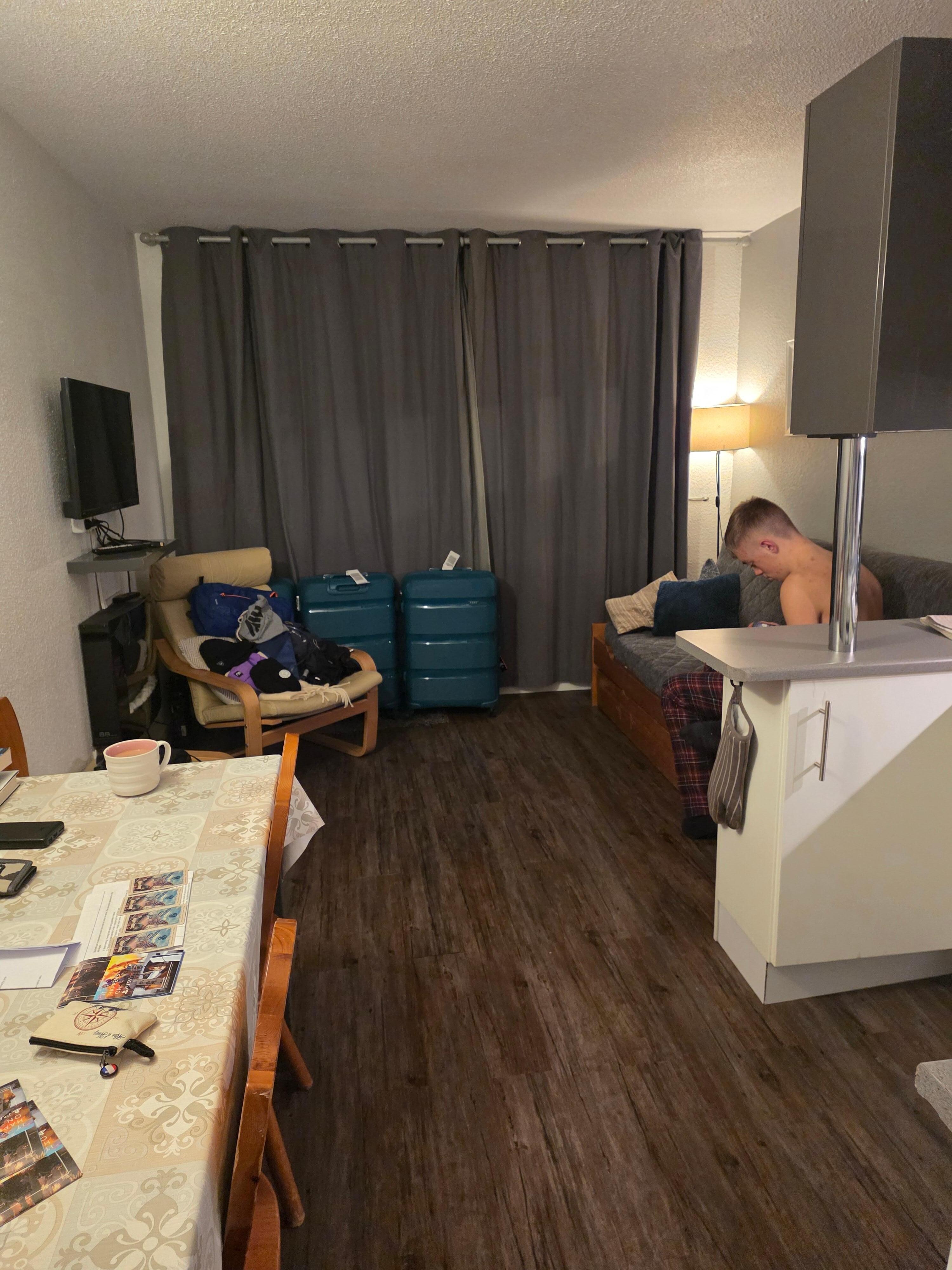 Living area, Kitchen, dining