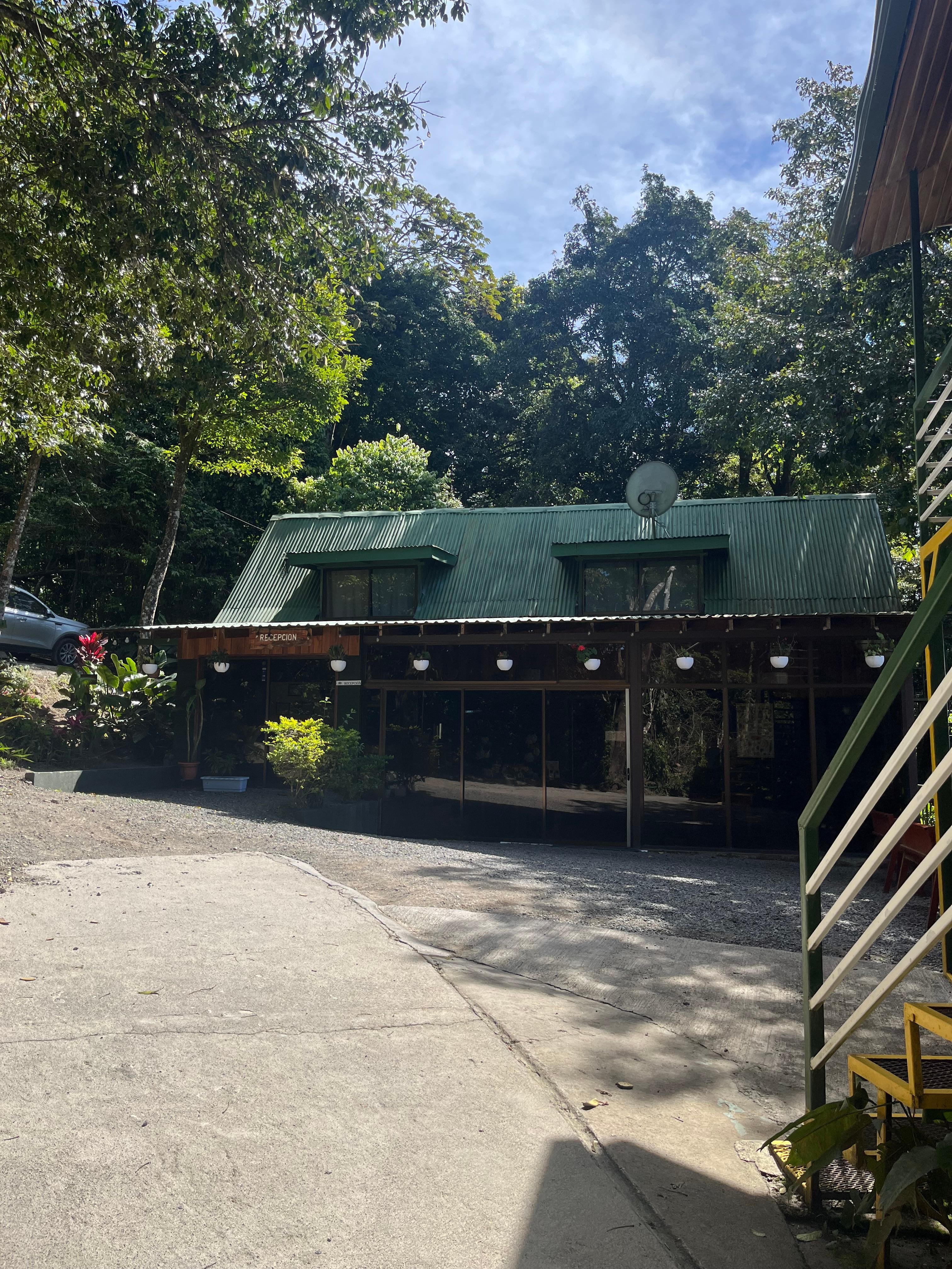 Reception and breakfast room