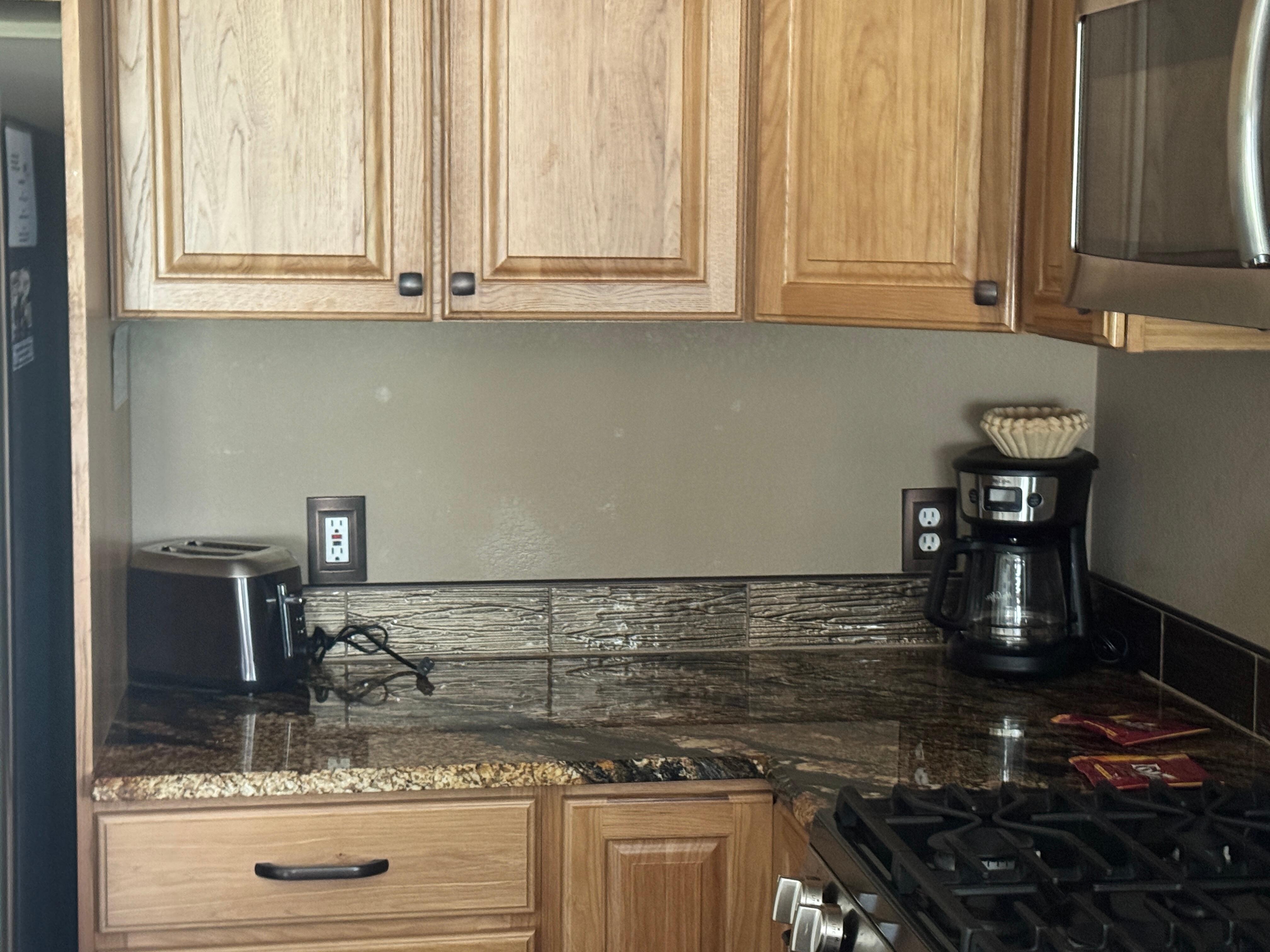 Kitchen without Keurig.
