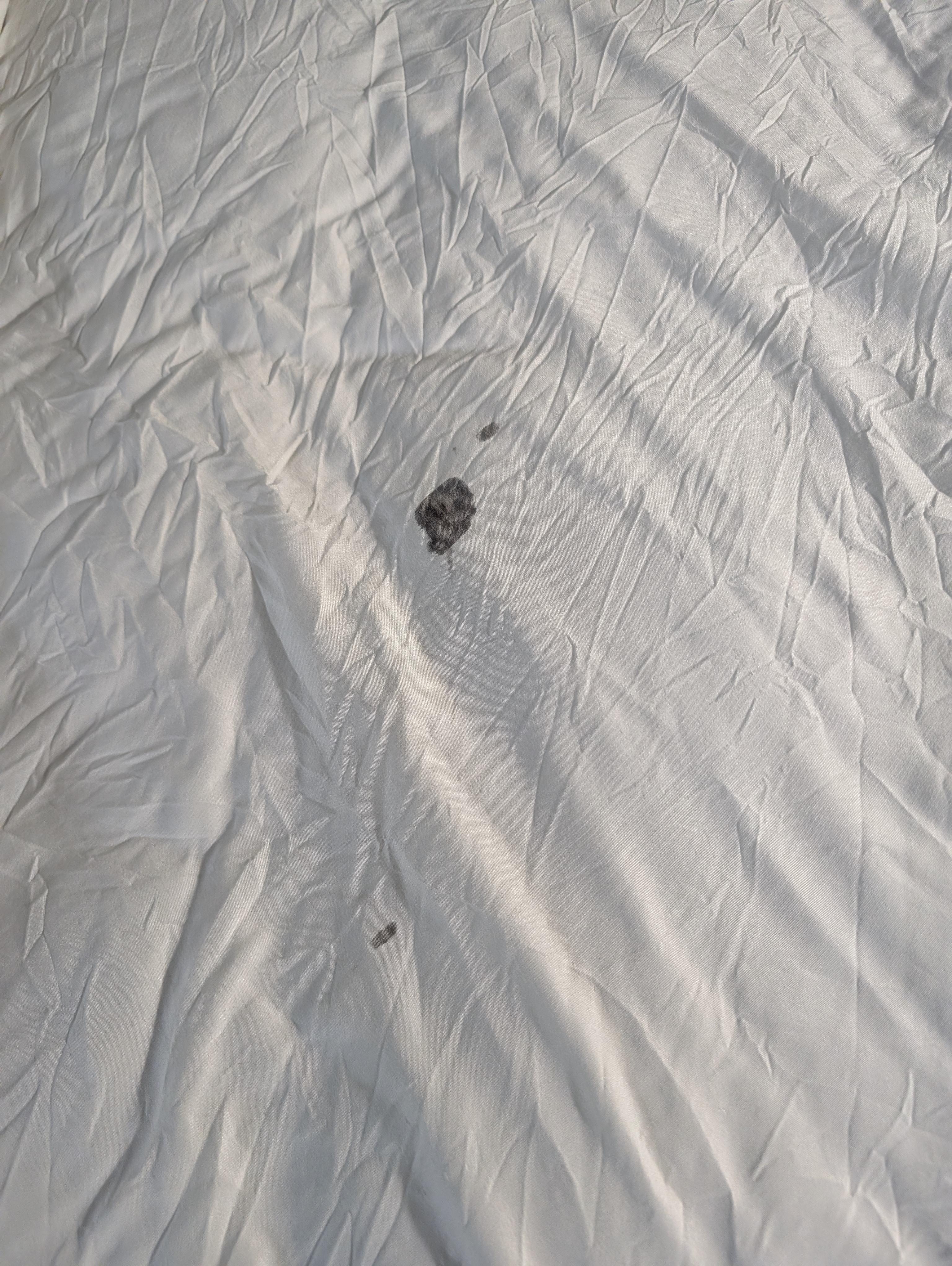Dirty sheets.