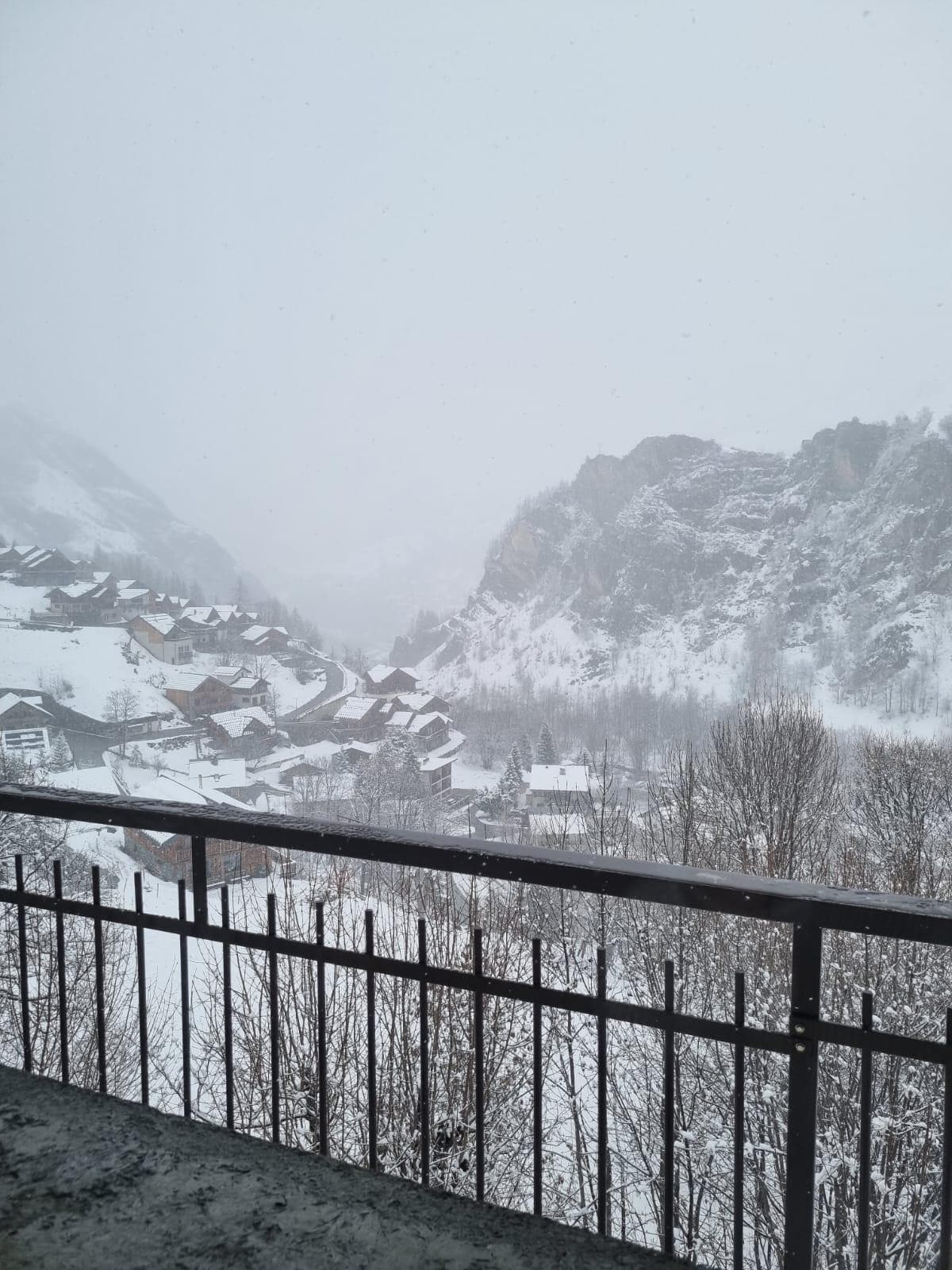 Uitzicht tijdens sneeuwbui