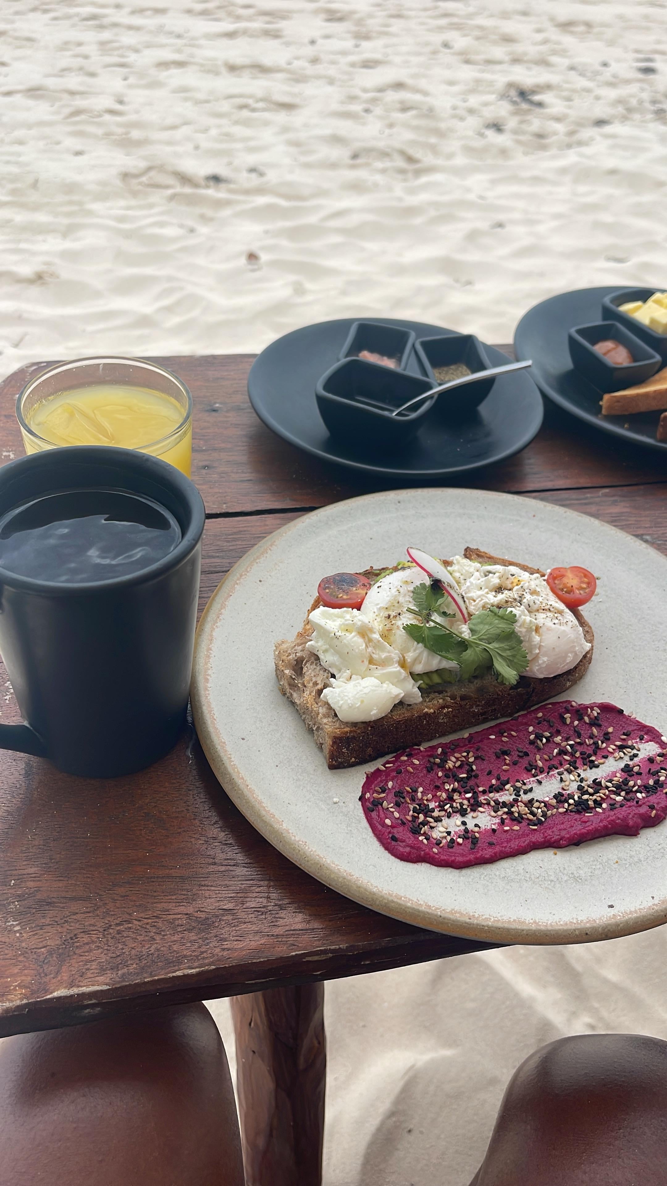Breakfast in the beach 