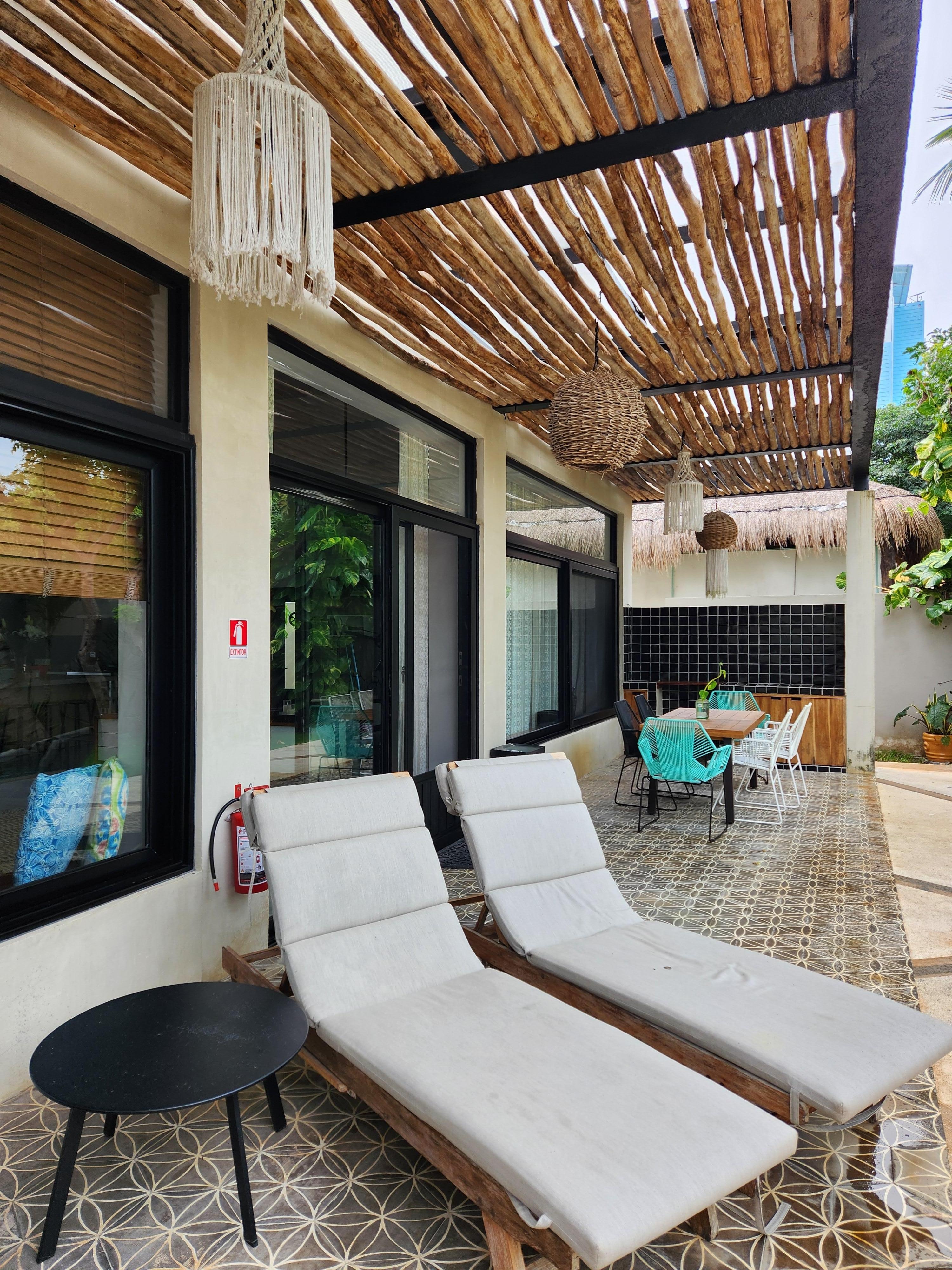 Covered patio and outdoor seating