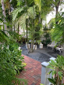 Evening gathering place for pie and coffee.