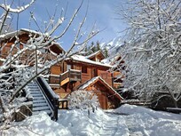 Le trĂšs joli chalet