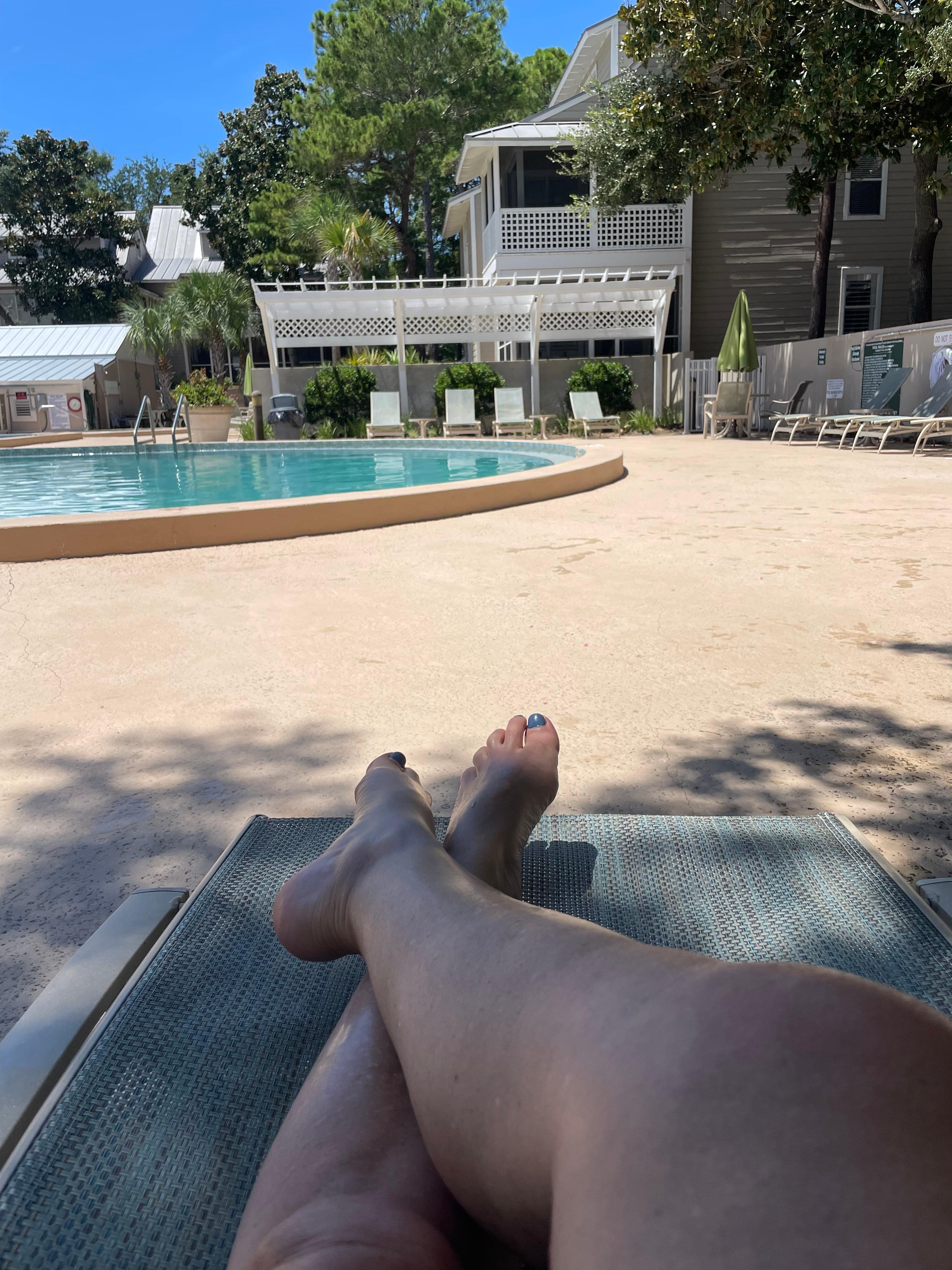 Poop area with loungers