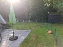 Garten mit eigenem Hundezaun