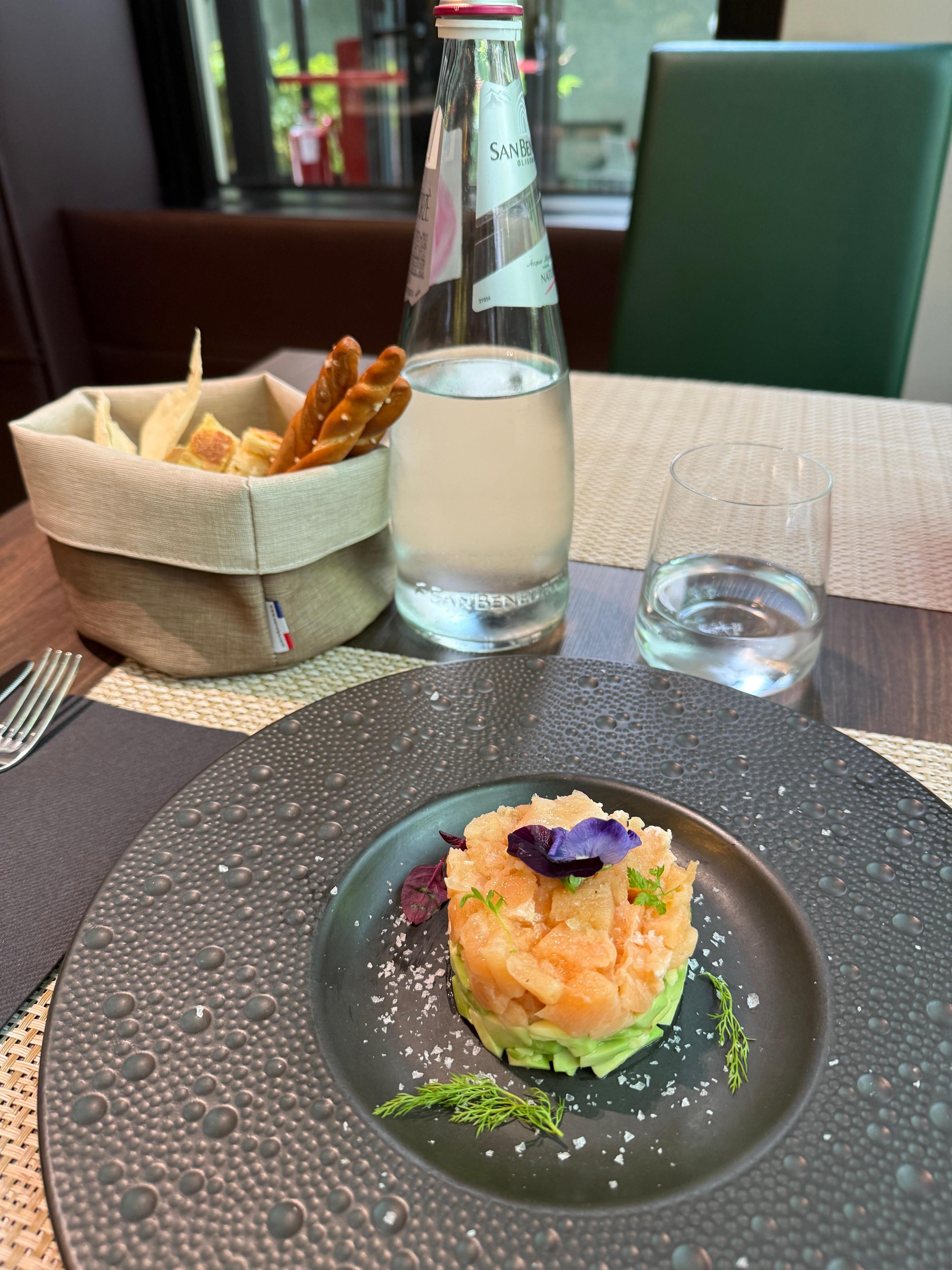 Salmon tartar 