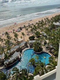 The big pool and ther are four others,lots of seating