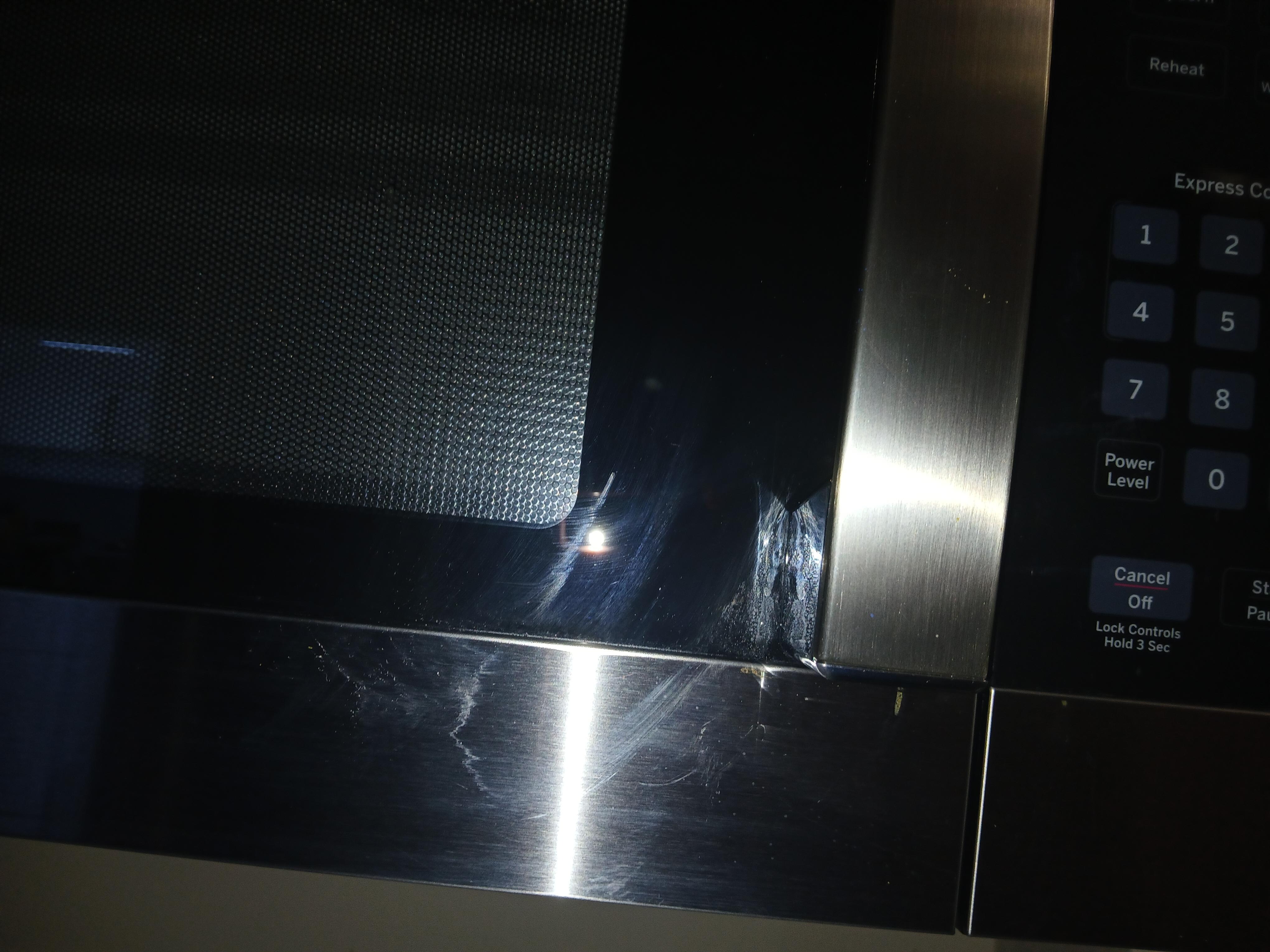 Dirty kitchen and appliances