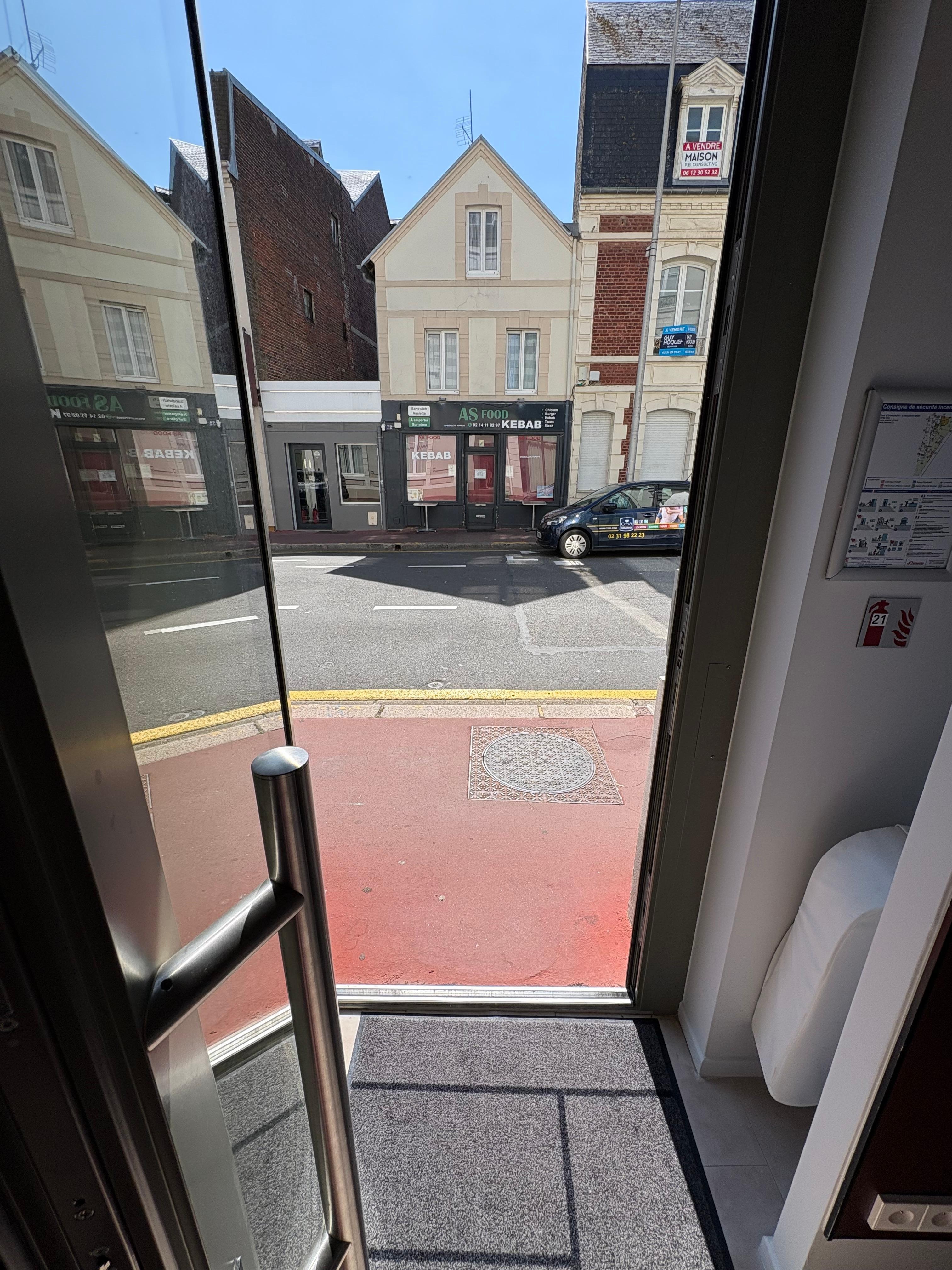 Accès rue