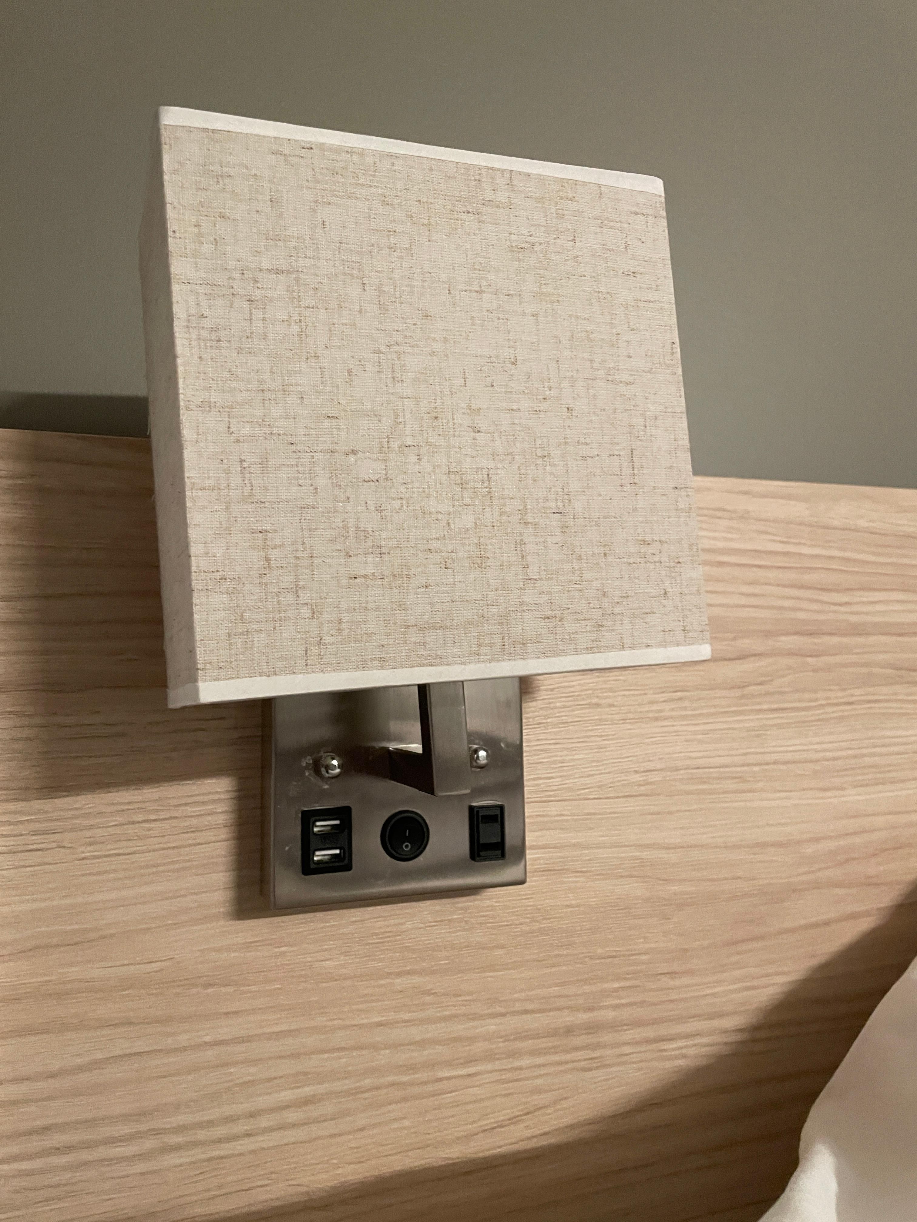 Nice usb connectors for additional charging.