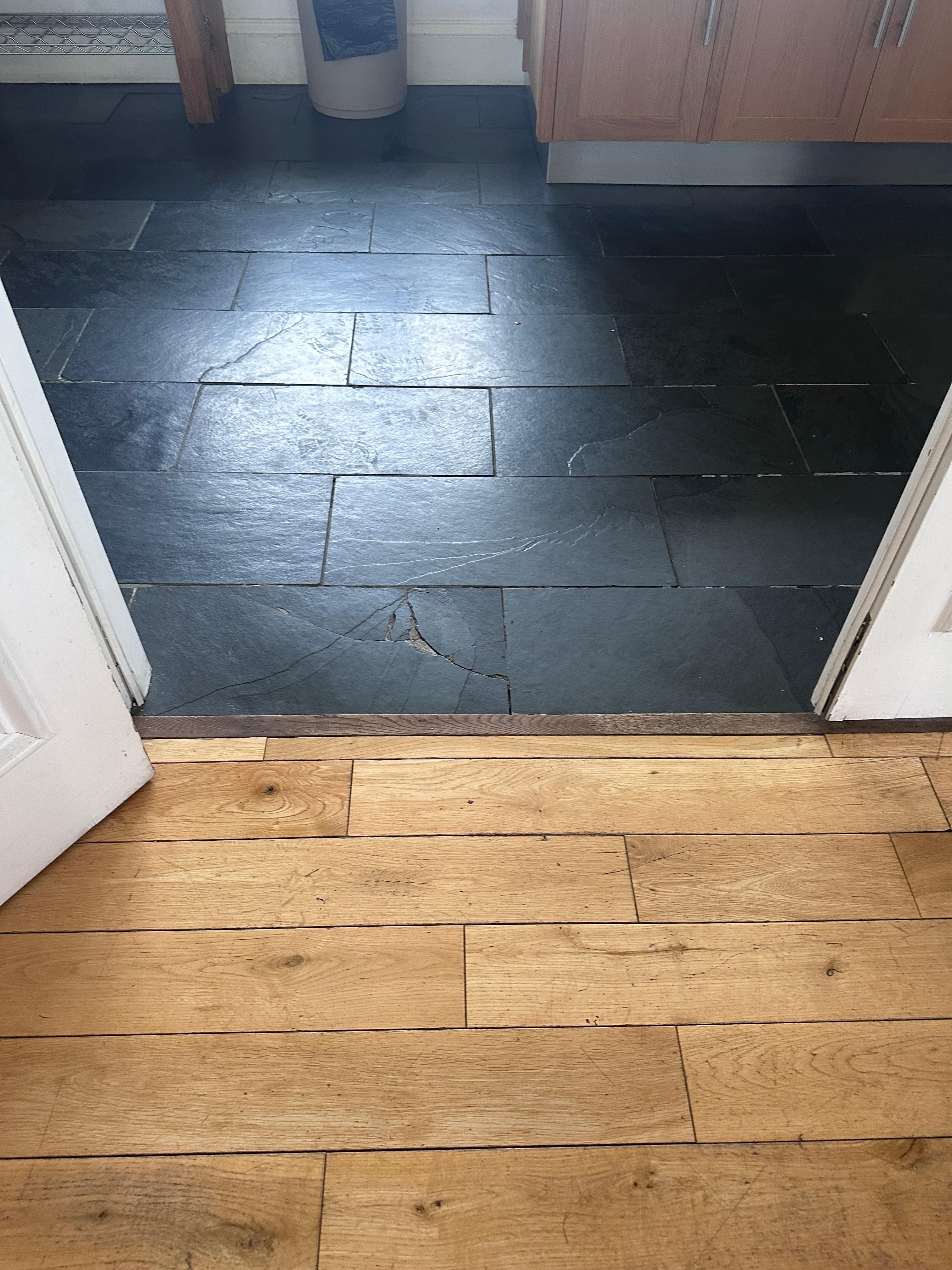 Cracked tile 