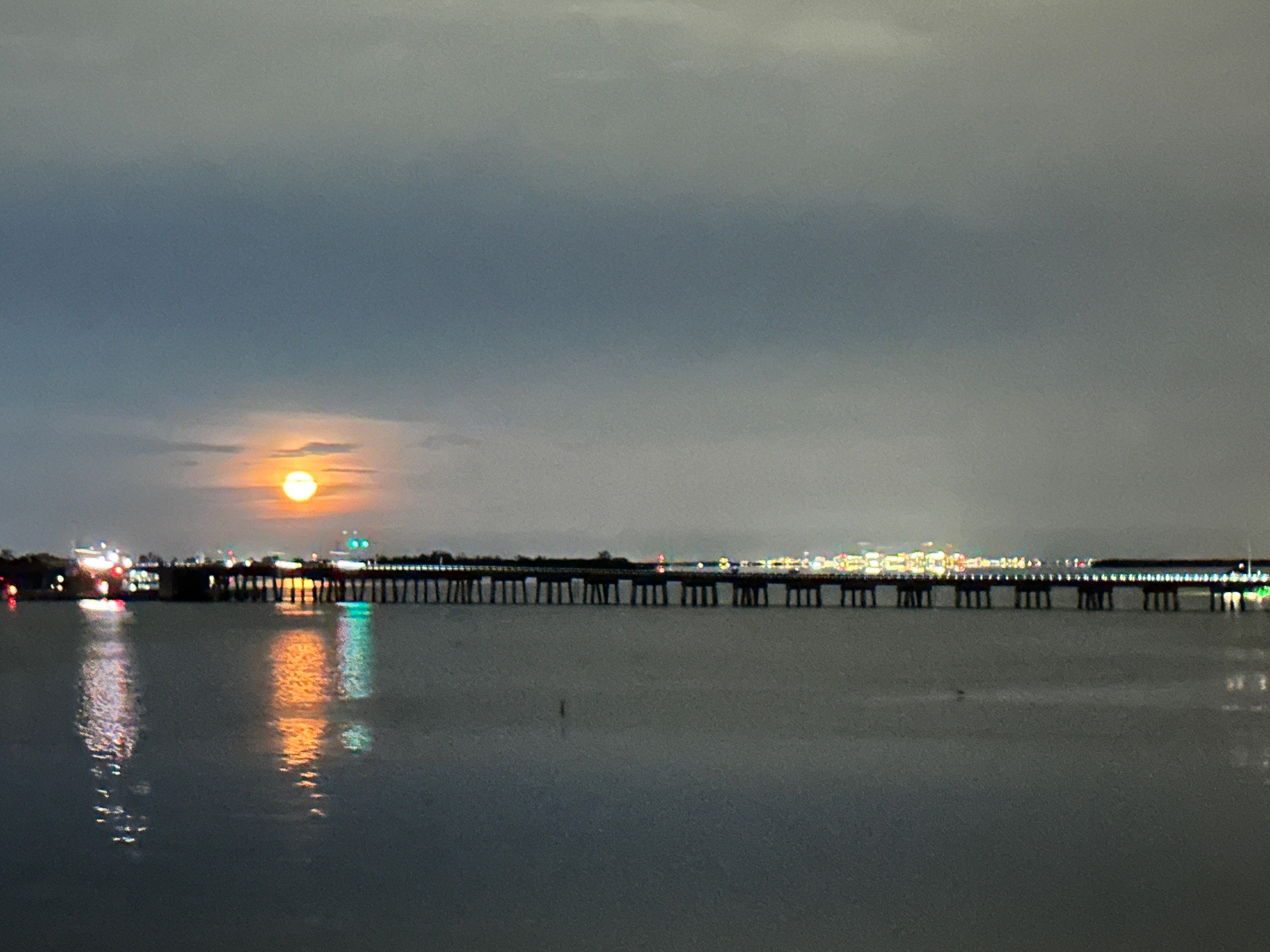 Moon rise on the balcony 