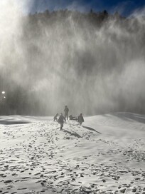 Five minutes away from Sapphire Ski slope. The kids loved the snow.