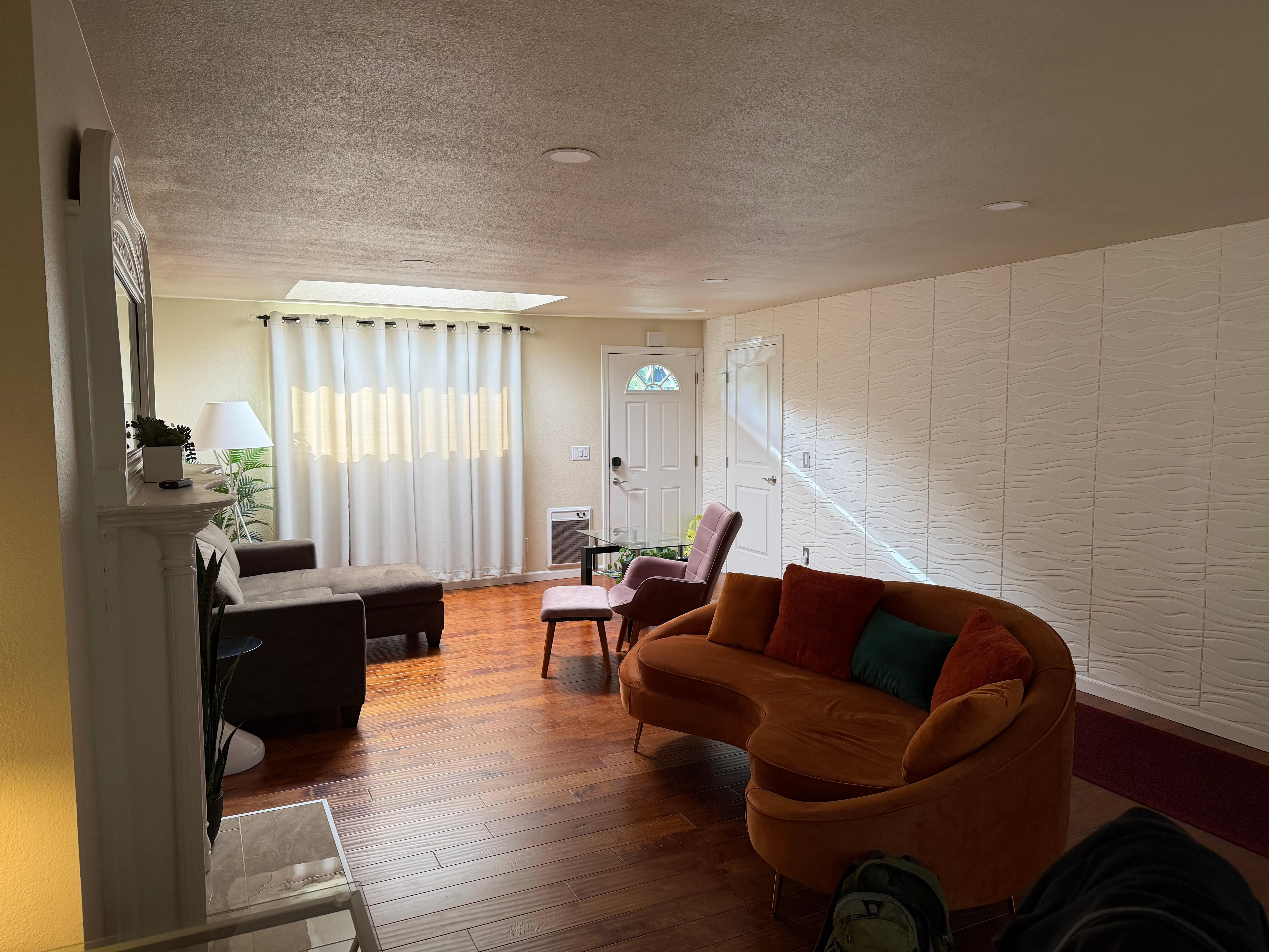 Looking toward the entrance 