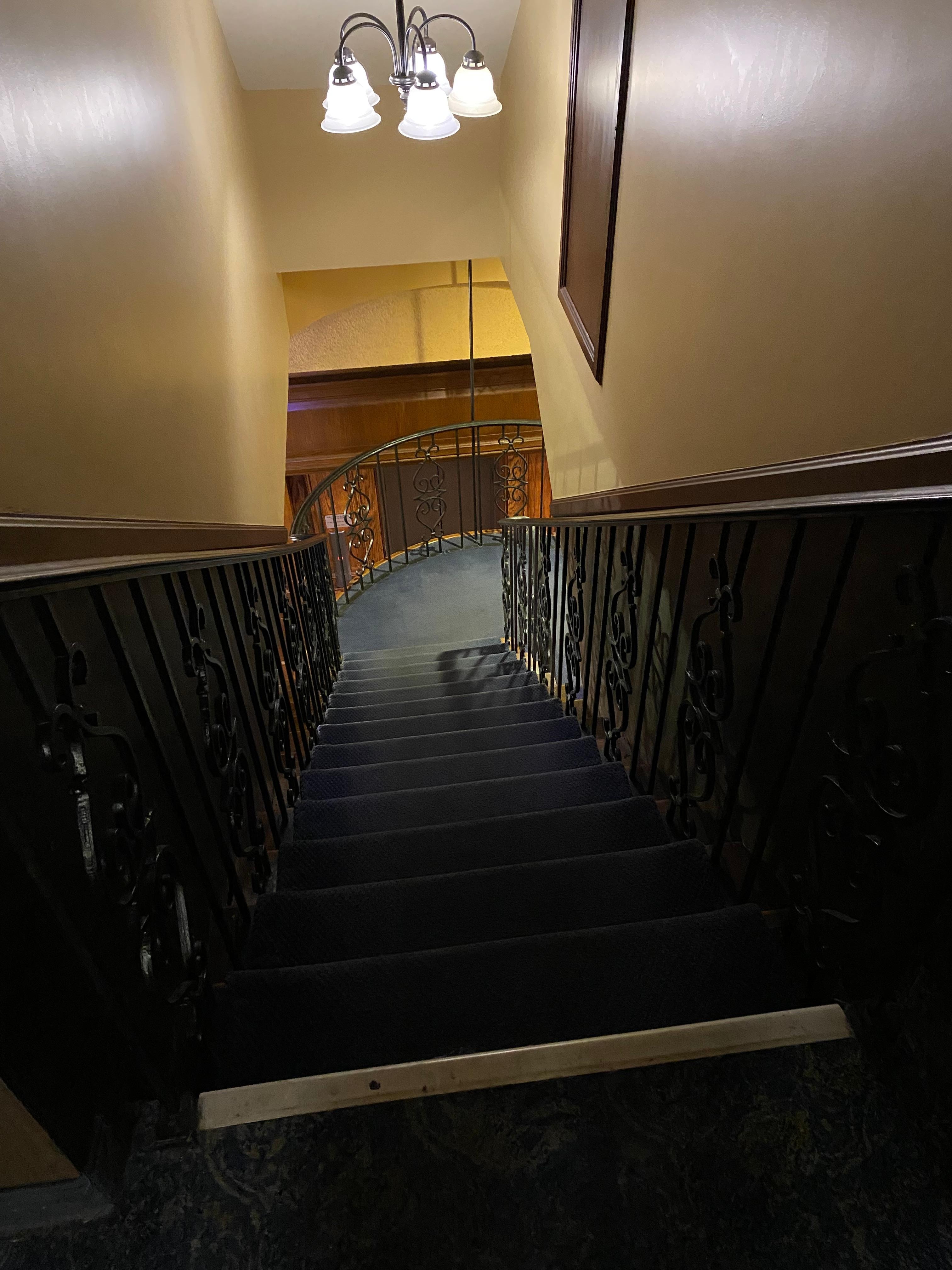 Spooky hallways!