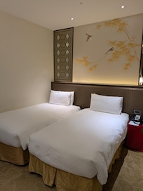 We had a small room, but it was in a great condition. Both the tea and coffee in the room were delicious.