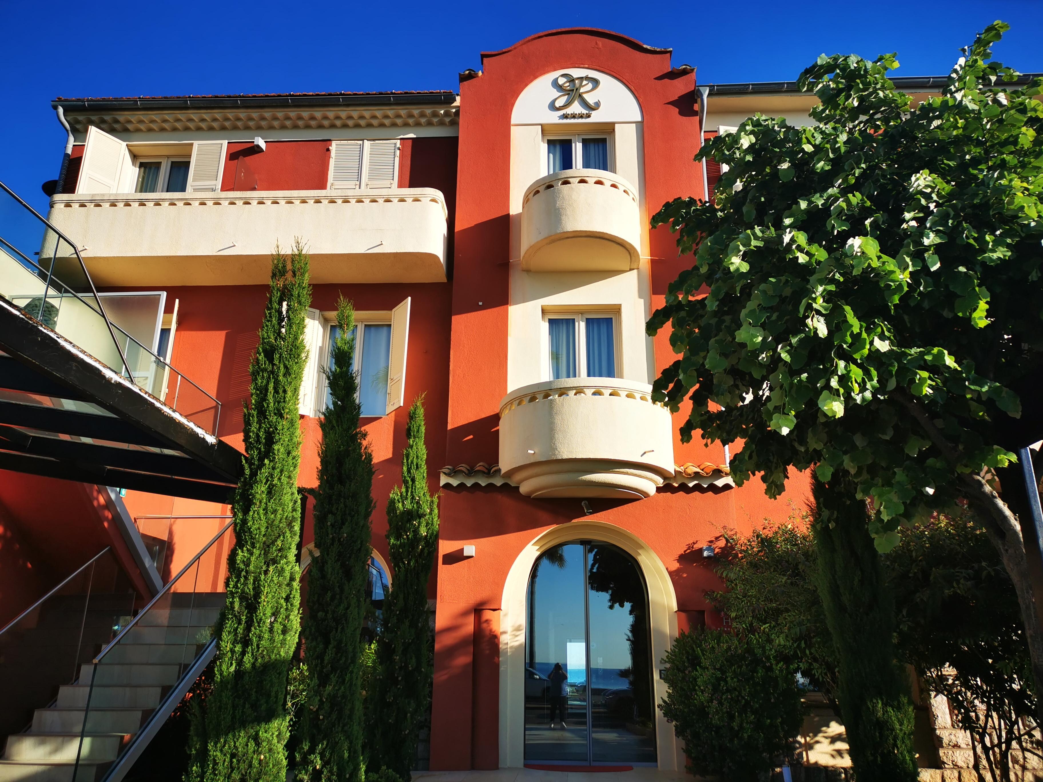 Entrée de l'hôtel