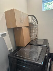 Laundry Room (should be
top loaders so small)