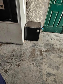 Broken a appliance setting out.