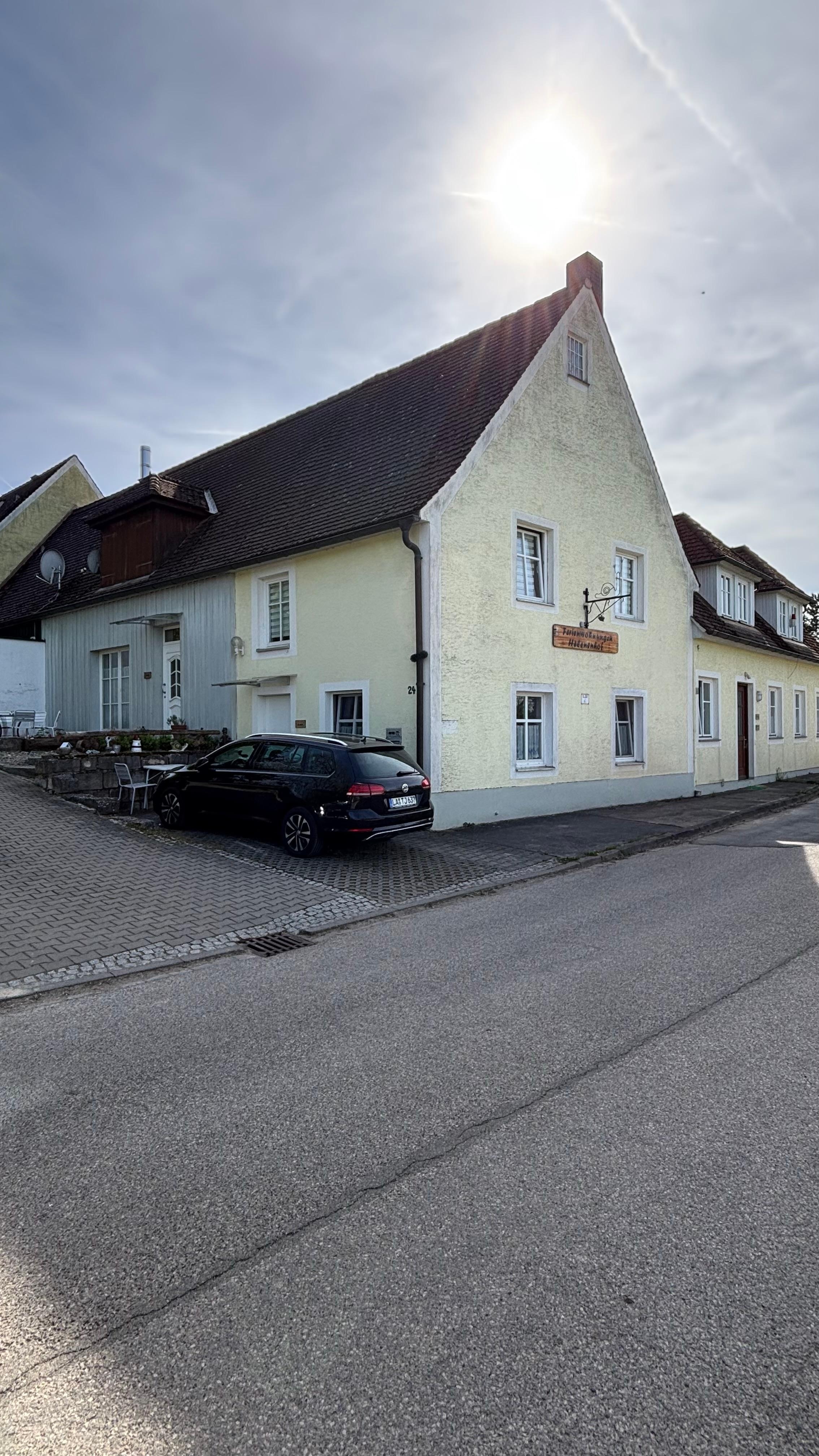 Das Haus mit mehreren Wohnungen 