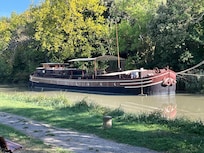 One of the many barges along the Canal du Midi