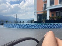 Pool w 360 degree view