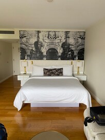 Very comfortable bed