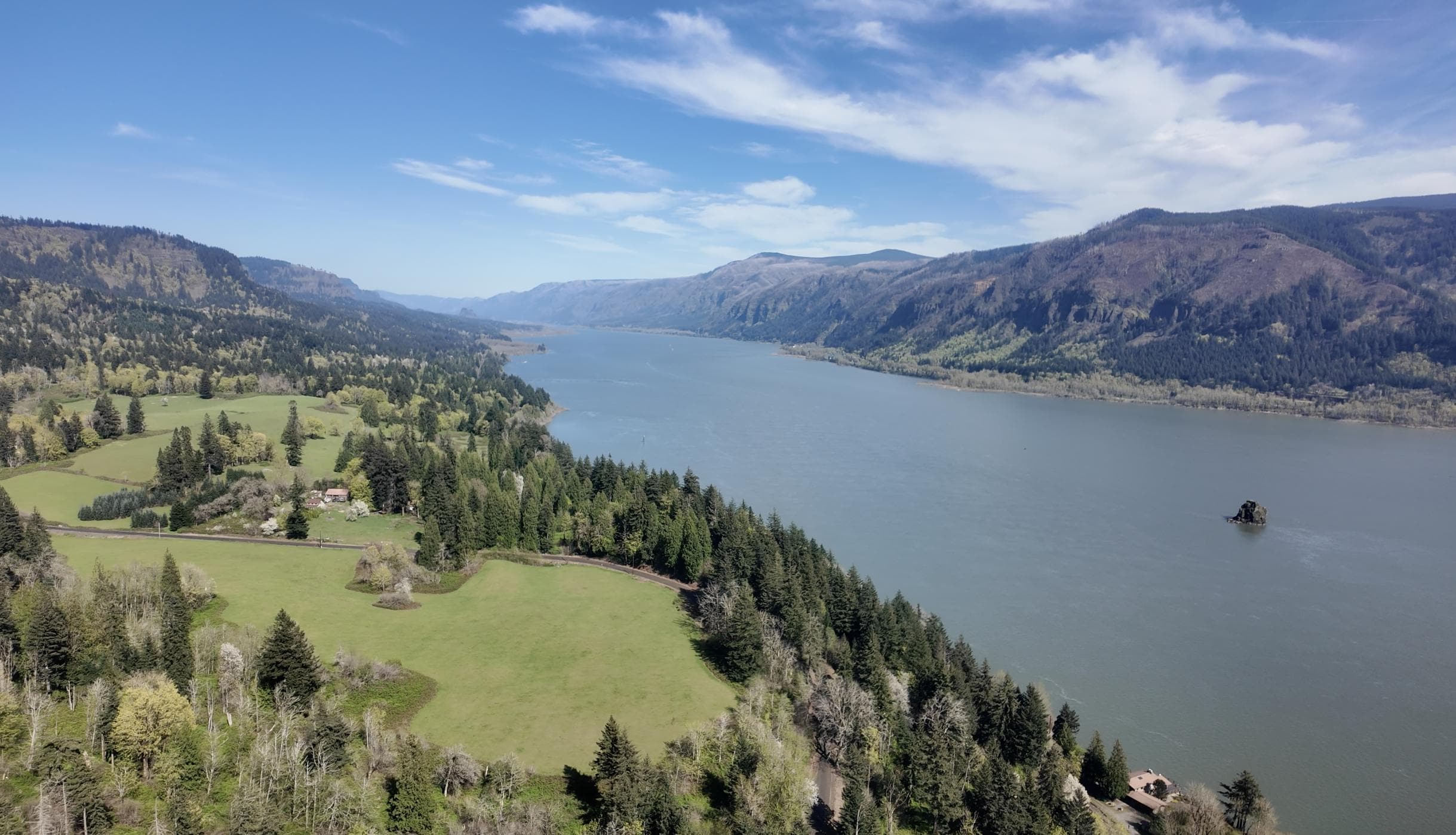 Beautiful trails and views nearby